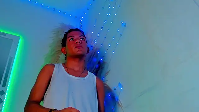 wild best online show from November 10, 7:57 pm