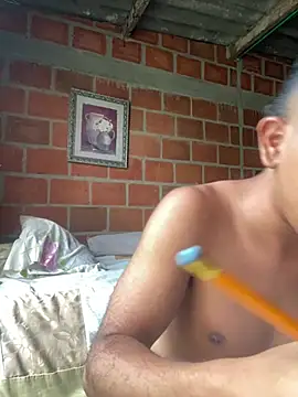 Snapshot of wild_best chatting on March 6, 3:19 pm wild best online show from March 6, 3:19 pm