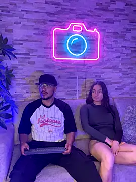 Noa N Luxy online show from December 3, 2:30 am