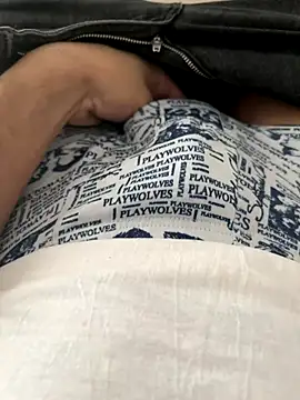 Snapshot of yamac_1 chatting on November 7, 12:27 pm yamac 1 online show from November 7, 12:27 pm