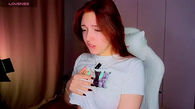 Snapshot of musefox chatting on February 6, 2:49 am musefox online show from February 6, 2:49 am