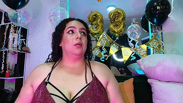 Natasha Amber online show from December 3, 2:15 pm