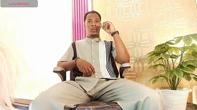 Snapshot of for_itan chatting on February 21, 12:28 pm for itan online show from February 21, 12:28 pm