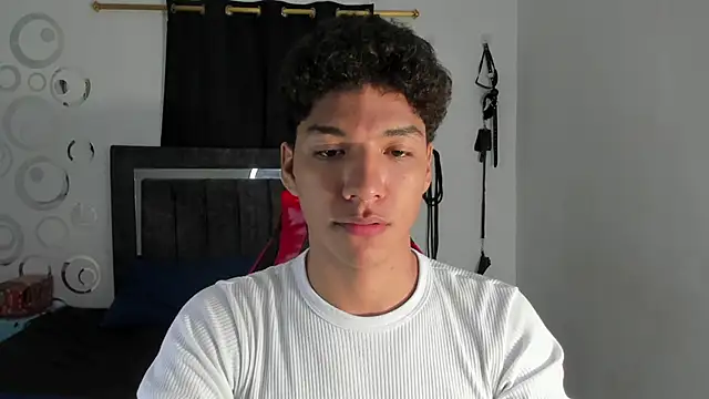 Snapshot of Maximiliano_Khalil chatting on January 17, 7:17 pm Maximiliano Khalil online show from January 17, 7:17 pm