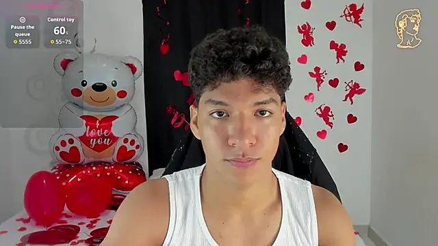 Snapshot of Maximiliano_Khalil chatting on February 12, 7:31 pm Maximiliano Khalil online show from February 12, 7:31 pm