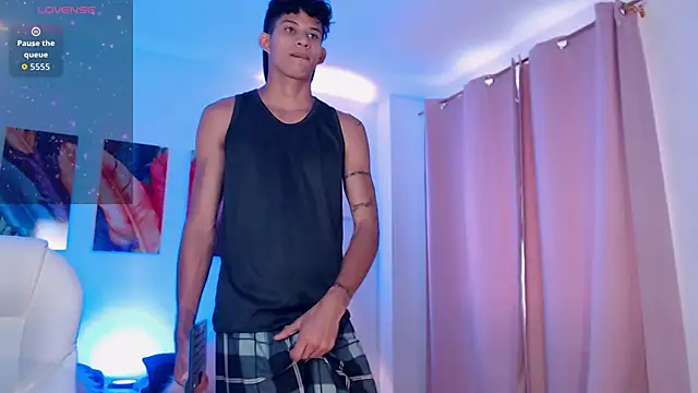 KamiSuarez online show from March 18, 6:44 pm