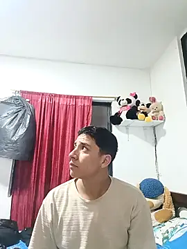 Snapshot of hotcame chatting on November 9, 7:45 pm hotcame online show from November 9, 7:45 pm