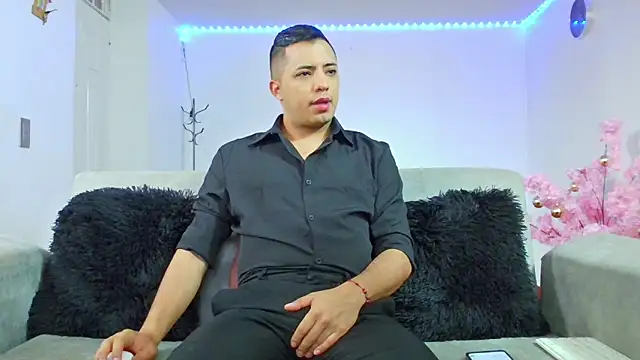 Mike Fetiche online show from December 18, 11:49 am