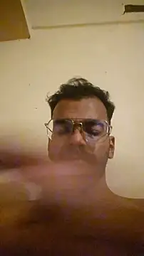 nithinrr online show from October 31, 6:31 pm