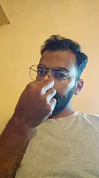 nithinrr online show from November 13, 2:21 am