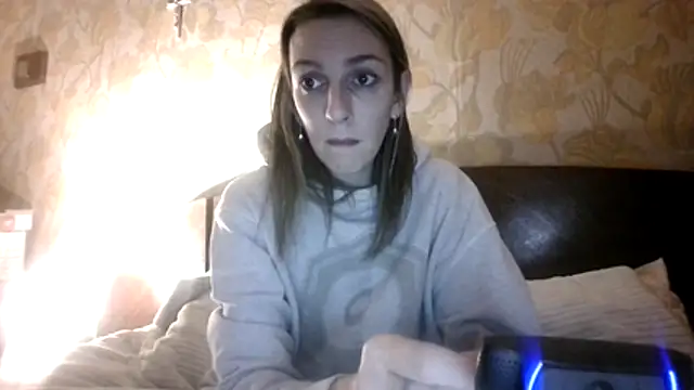 Anaiscpl2405 online show from November 23, 9:47 pm