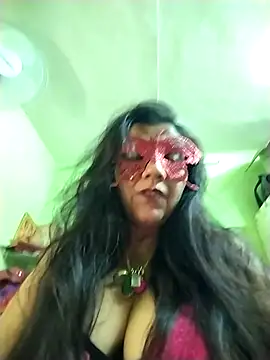 Snapshot of LOVE__RANI chatting on November 11, 7:03 pm LOVE RANI online show from November 11, 7:03 pm