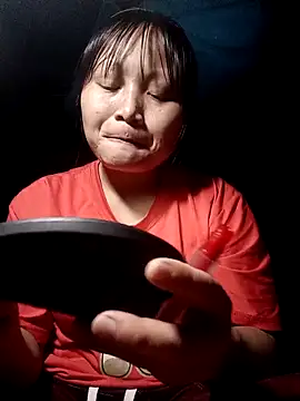 yoyo-mi online show from November 2, 1:02 pm