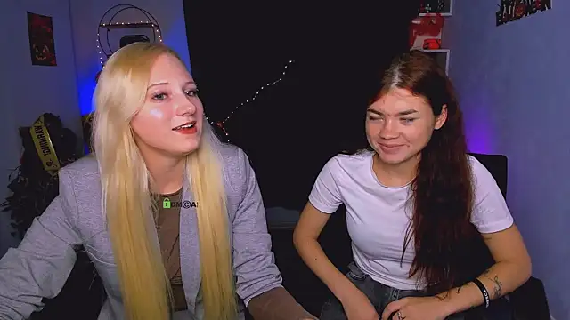 Snapshot of isabel_wave chatting on November 3, 1:45 pm isabel wave online show from November 3, 1:45 pm