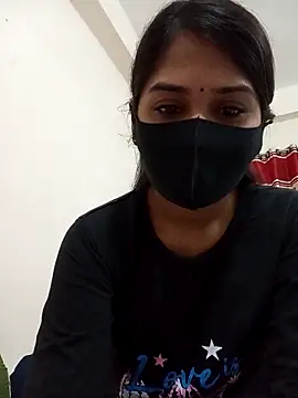 Green LaDY66 online show from November 28, 4:20 pm