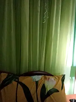 Snapshot of Esenia505 chatting on March 1, 4:03 am Esenia505 online show from March 1, 4:03 am