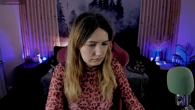 AleksaLaurent online show from November 3, 5:52 am