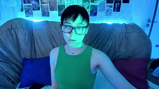 ErickaFetish online show from December 3, 4:38 pm