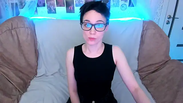 ErickaFetish online show from December 17, 11:49 am