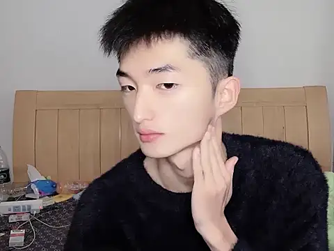 N228 online show from November 6, 7:31 am