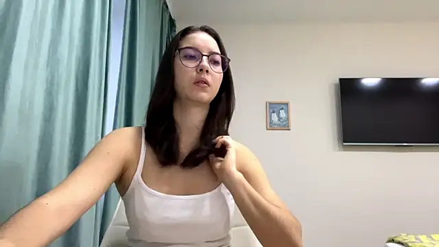 Allisgree online show from December 18, 8:53 am