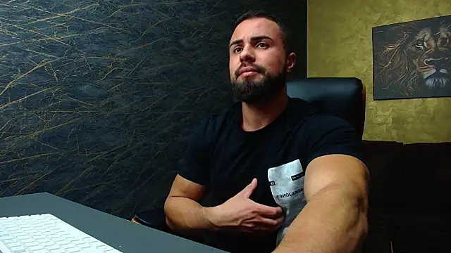 HayesWood online show from November 15, 6:00 am