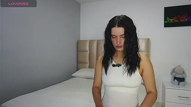 Snapshot of phiamat chatting on April 21, 11:07 pm phiamat online show from April 21, 11:07 pm