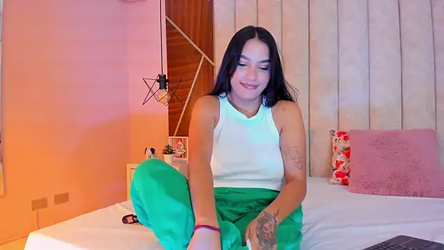 Arianaa Gray online show from January 13, 4:18 am