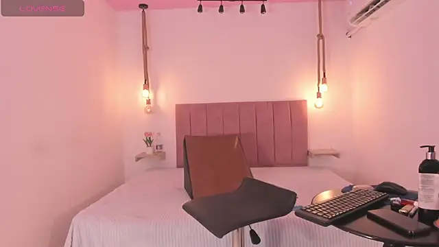 BabyBrown   online show from December 5, 12:41 am