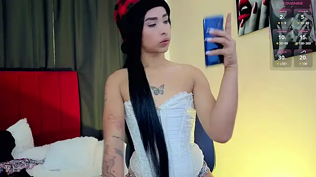 Flor Gil online show from December 15, 8:29 am