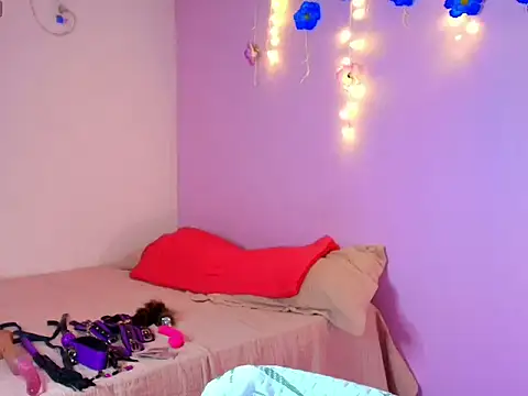 Snapshot of Aprilsweet2005 chatting on November 24, 1:11 pm Aprilsweet2005 online show from November 24, 1:11 pm