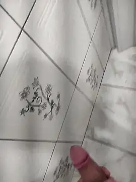 secretnovin7 online show from April 20, 10:00 pm