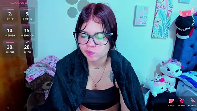 Emma boo online show from November 7, 11:43 am