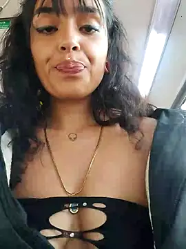 Moon And Sunn online show from November 11, 1:55 pm