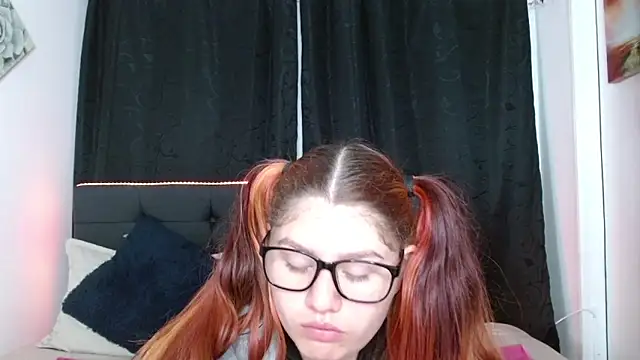 Alexaa xx online show from November 18, 1:44 am