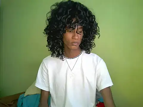 skinniyGabriel online show from December 1, 5:07 pm