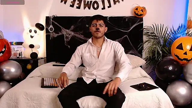 jaiden thoner online show from October 31, 4:13 am