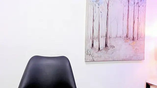 DanniaKross 1 online show from November 3, 8:21 pm