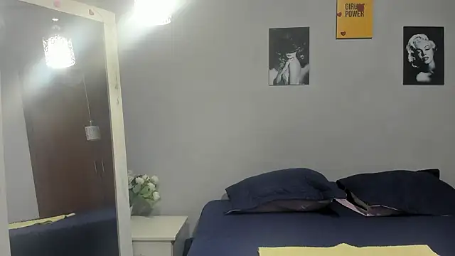 sexynova 93 online show from March 11, 7:20 pm