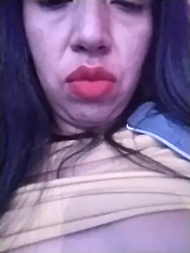 Snapshot of dulcevitasex chatting on April 23, 3:03 pm dulcevitasex online show from April 23, 3:03 pm