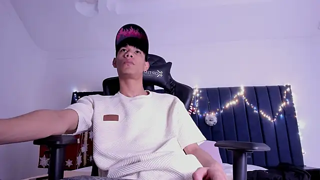 michael vidal online show from December 20, 5:36 am