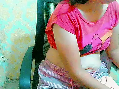 nhicole4u online show from October 31, 12:50 pm