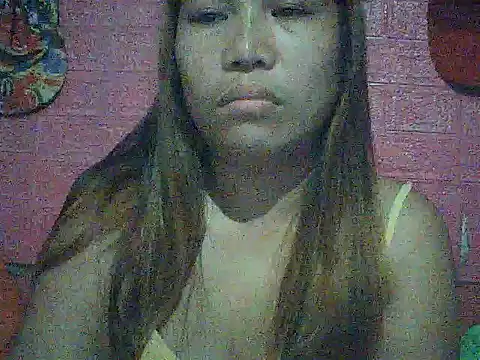 Snapshot of sweet_buncandy chatting on June 15, 6:21 pm sweet buncandy online show from June 15, 6:21 pm
