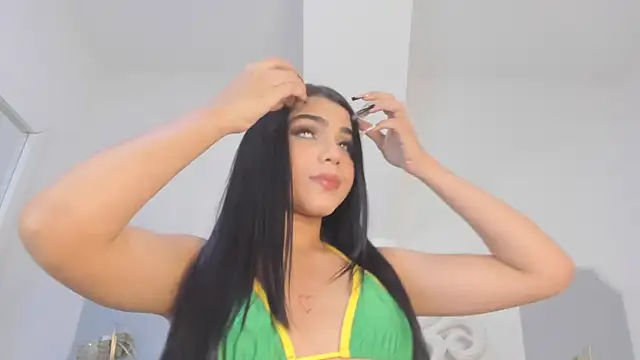 roxana scott1 online show from May 26, 3:35 am