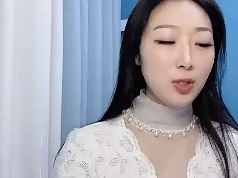 ella55-- online show from November 11, 2:33 am