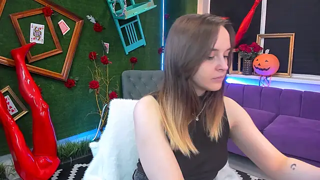 Snapshot of IreneBailey chatting on October 30, 9:33 am IreneBailey online show from October 30, 9:33 am