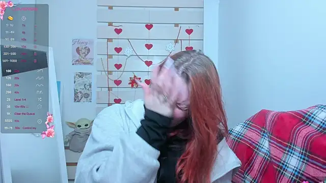 FoxPlayXX online show from April 13, 8:36 pm