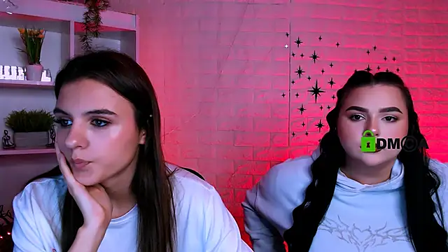 Snapshot of fairy_viola chatting on November 4, 12:26 pm fairy viola online show from November 4, 12:26 pm