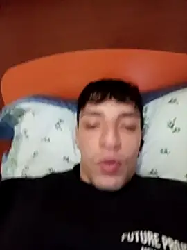 Snapshot of Pistacchio01 chatting on November 3, 1:23 pm Pistacchio01 online show from November 3, 1:23 pm