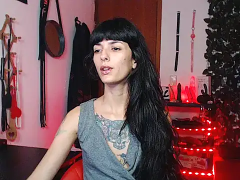 Snapshot of CarrieBurton chatting on October 29, 5:25 pm CarrieBurton online show from October 29, 5:25 pm